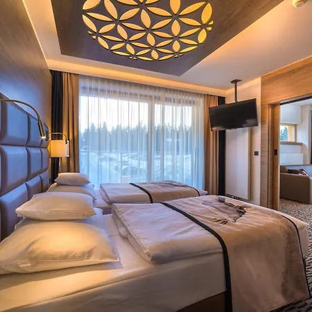 فندق ريزيدينسيا نوسالوفي دفور 4*