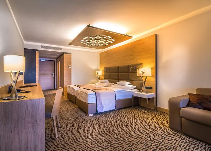 Nosalowy Dwor Отель 4*