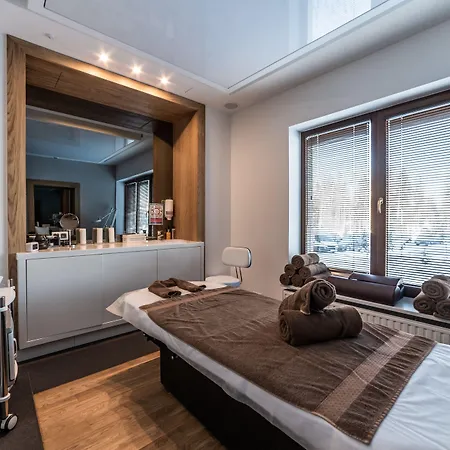 Hotel Nosalowy Dwor 4*