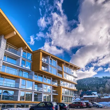 莱兹德西亚诺萨罗伊德瓦酒店