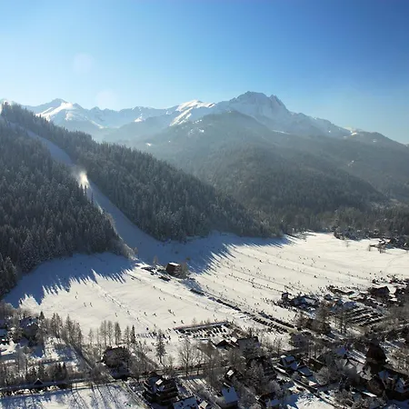 莱兹德西亚诺萨罗伊德瓦酒店 4* 扎科帕内