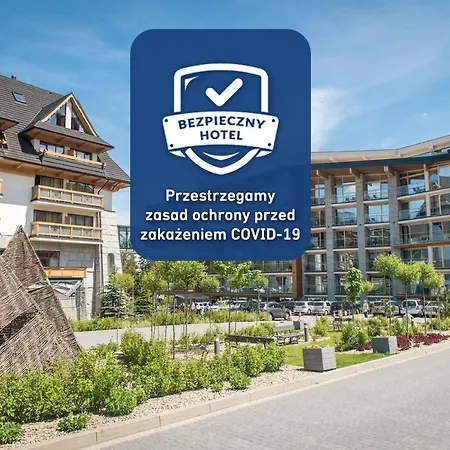 莱兹德西亚诺萨罗伊德瓦酒店 4* 扎科帕内