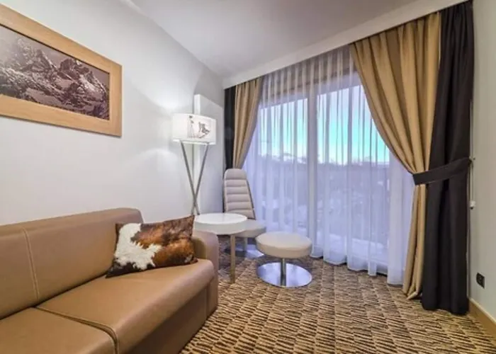 Szálloda Nosalowy Dwor 4*