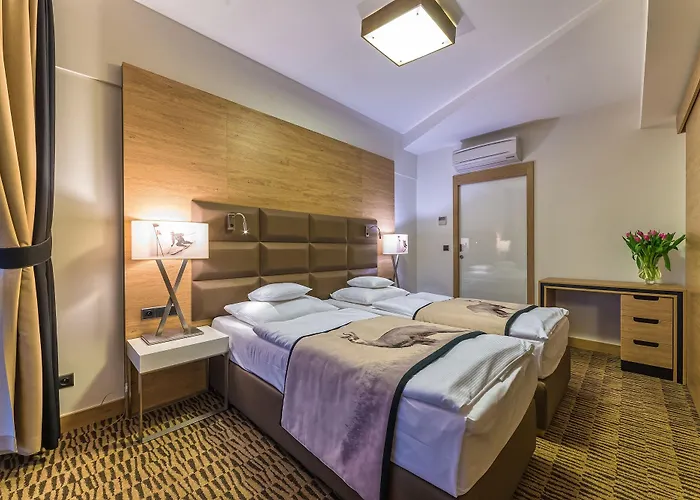 Szálloda Nosalowy Dwor